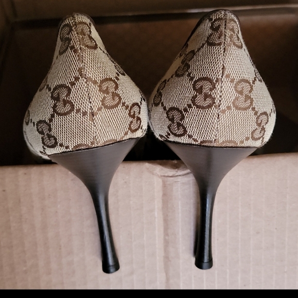 Gucci Heels - Picture 5 of 8